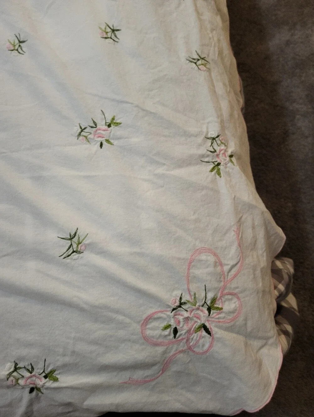 Embroidered Tablecloth 78